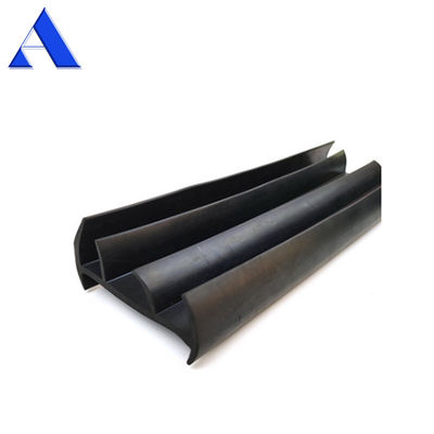 EPDM 冷蔵庫 バンドア ゴムシール ストリップ ガスケット トラックとトレーラー 長さ 2.5m 材料 EPDM