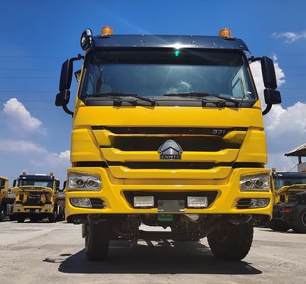 450HP 600L 燃料タンク 左ユーロ2 半トレーラー 6X4 重荷トラック トラクターヘッド ディーゼル燃料 自動手動トランスミッション