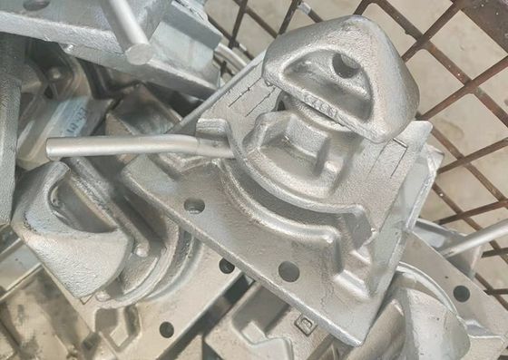 圧縮 2000KN 張力 500KN ストーリング機器 ストーリングロックにボルトされた材料 ISO型 輸送コンテナ トイストロック