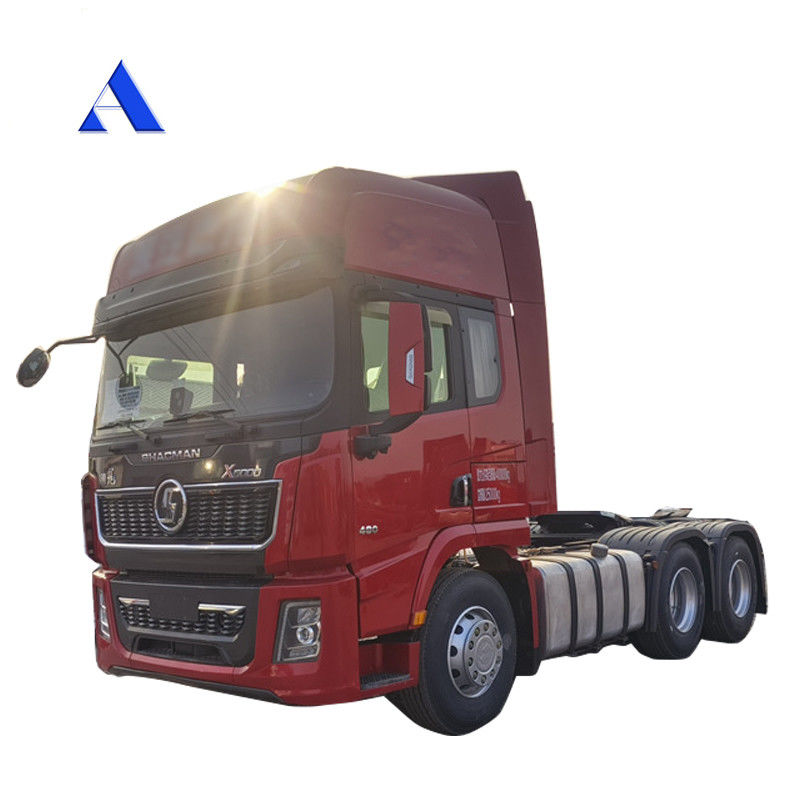 4x2 トラクターヘッド トラック エンジン 排気標準 ディーゼル燃料 6x4 トラクター トレーラー 10 タイヤ 販売